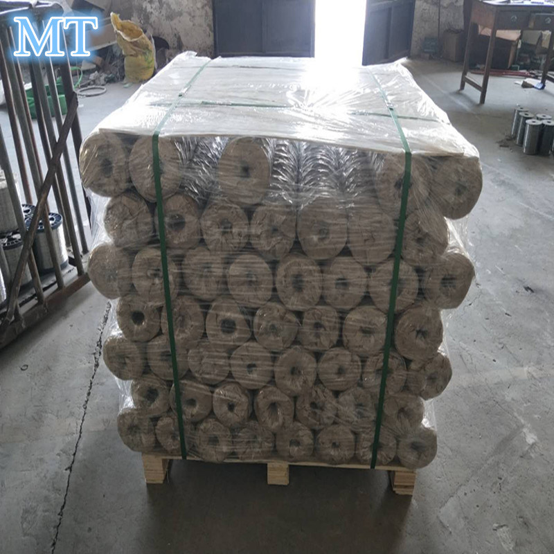 PVC örtülen galvanizli altyburç simli tor towuk meshi