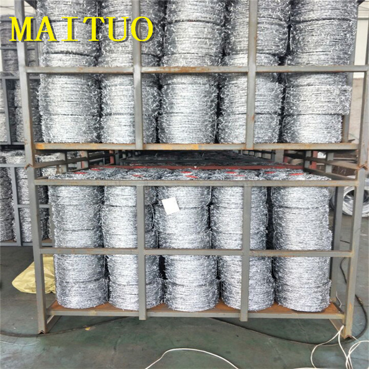 Galvanized Barbed Wire for Security (XA-BW002)