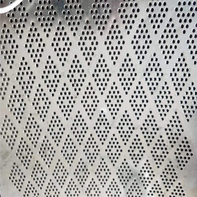 I-Square Hole Aluminium/304 Iphaneli Yensimbi Engenasici Enezinsimbi/ I-Mesh Metal Wire Perforated
